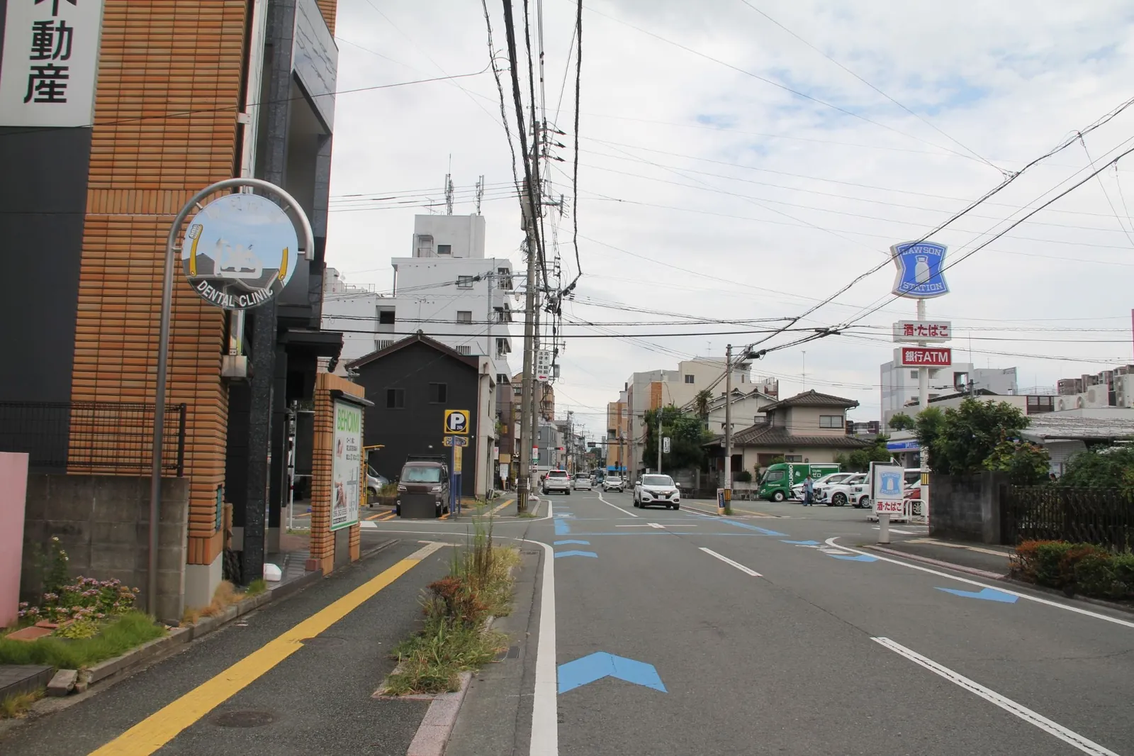 九品寺方面から刑務所通りへ
