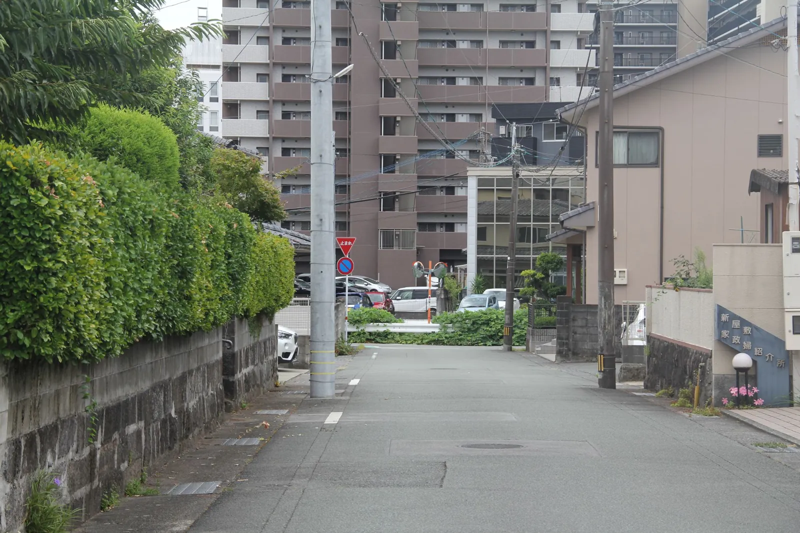 そのまま、まっすぐ進みます